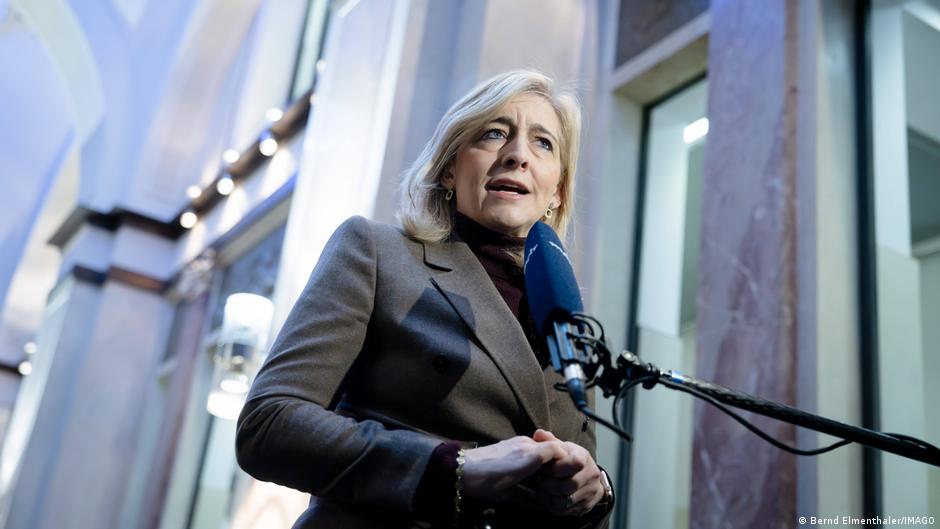 How to solve Germany's expensive healthcare system